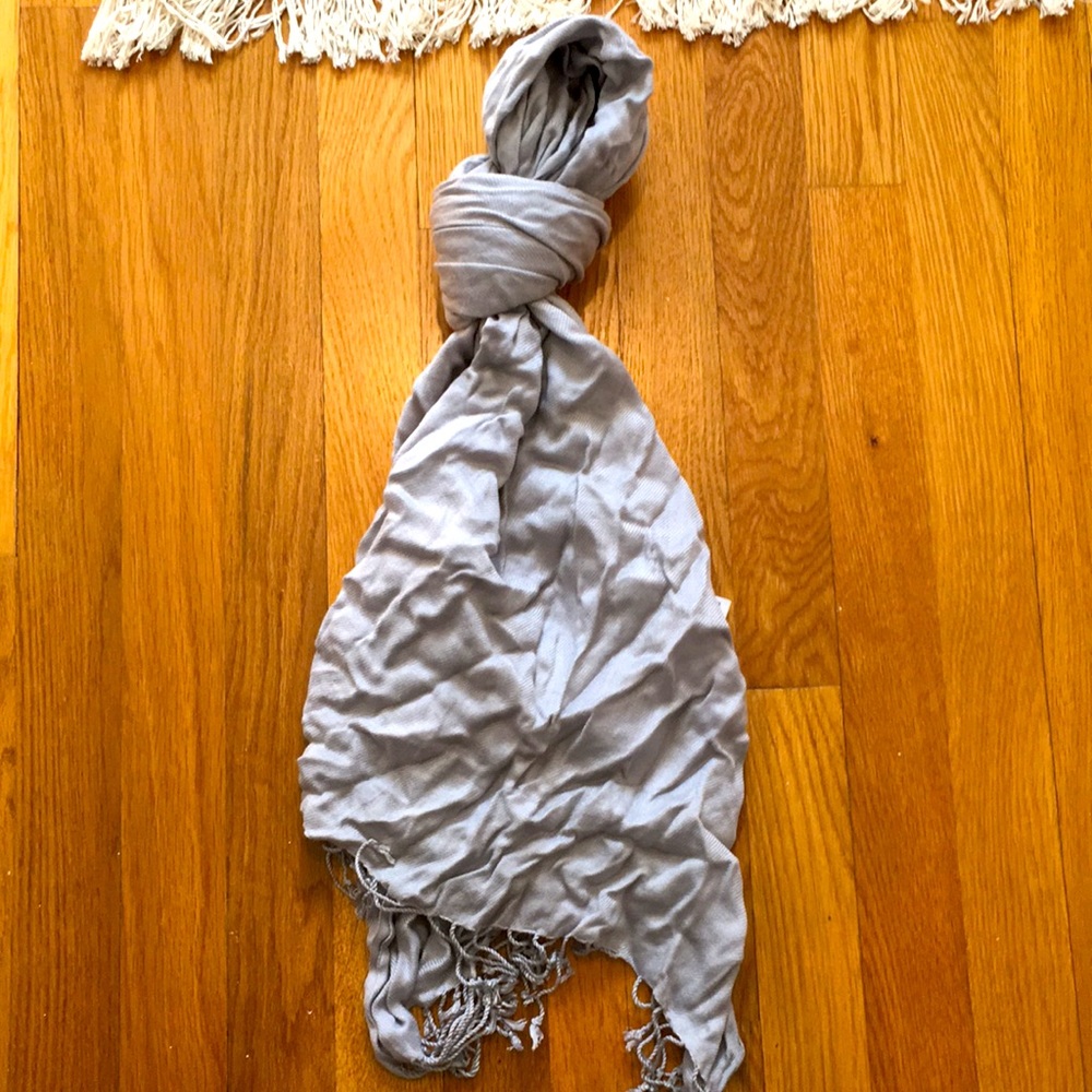 5/$20 H&M scarf